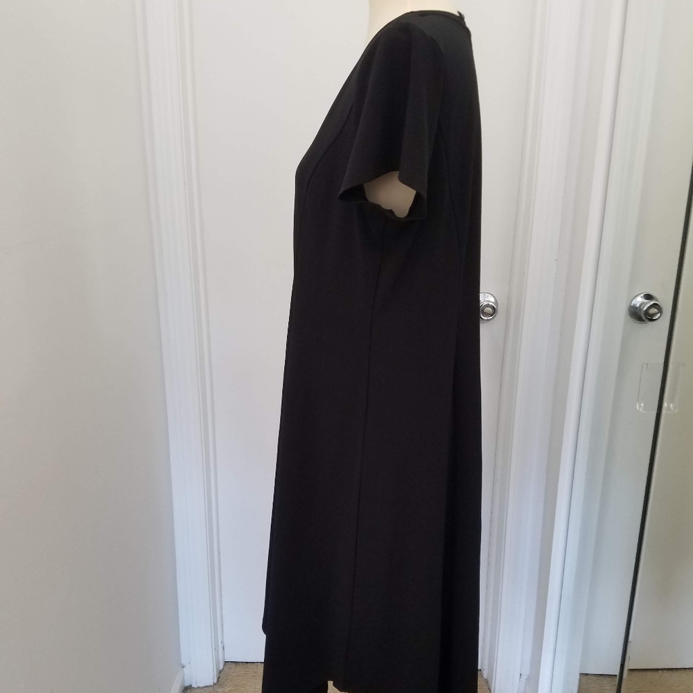 H by Halston Crepe Knit Midi Dress - Picture 5 of 8
